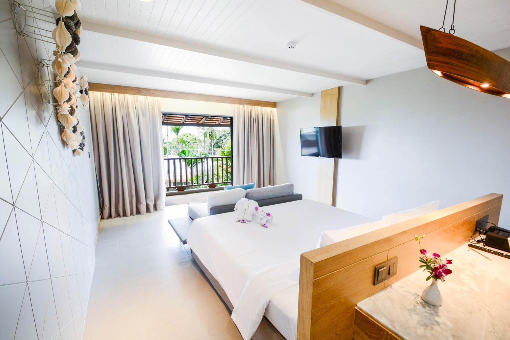 Andaman Cannacia Resort&Spa - SHA Extra Plus Kata Beach Exterior foto Deluxe Pool Access