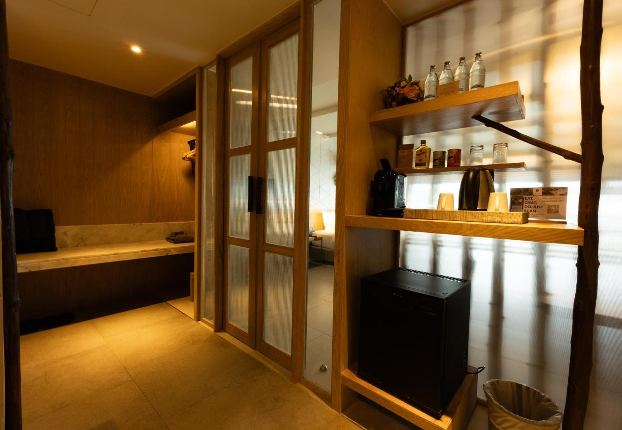 Andaman Cannacia Resort&Spa - SHA Extra Plus Kata Beach Exterior foto